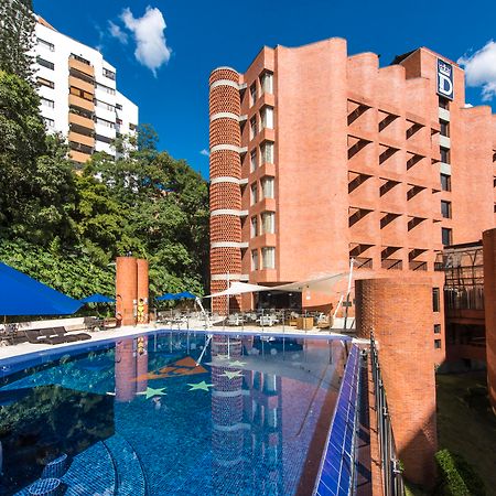 Hotel Dann Carlton Belfort Меделин Екстериор снимка