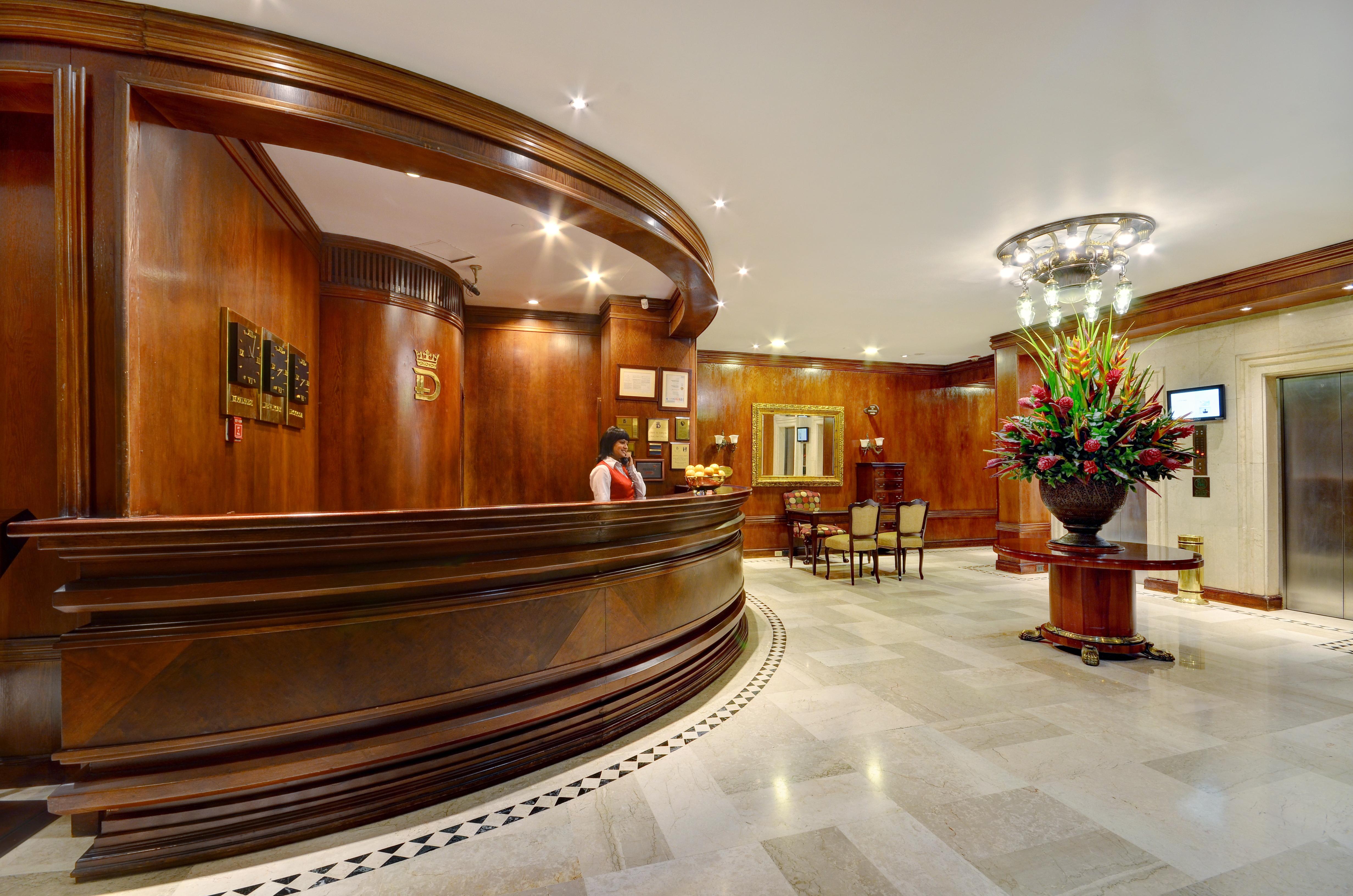 Hotel Dann Carlton Belfort Меделин Екстериор снимка The lobby of the hotel