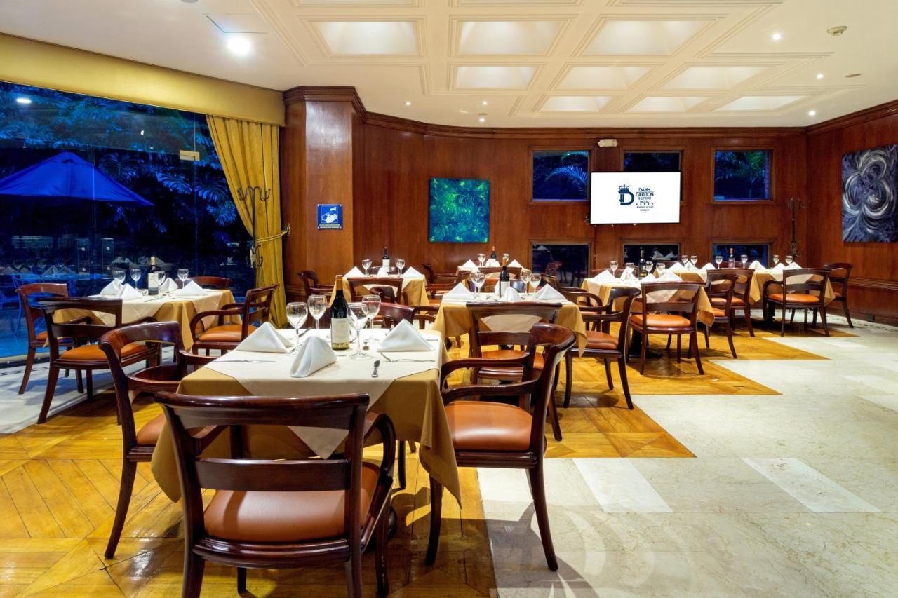 Hotel Dann Carlton Belfort Меделин Екстериор снимка Restaurant