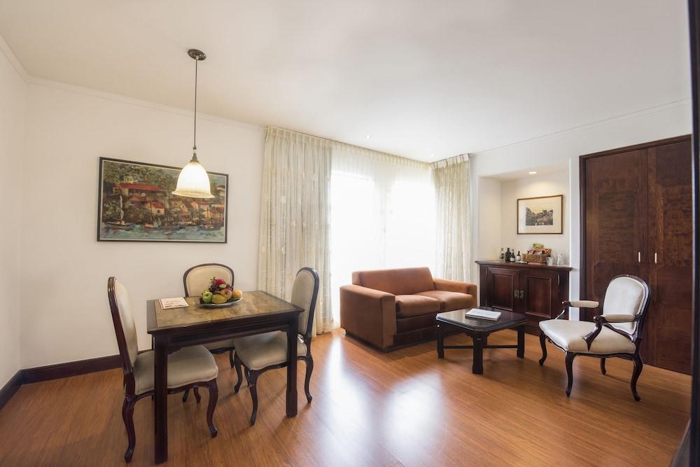Hotel Dann Carlton Belfort Меделин Екстериор снимка A typical apartment